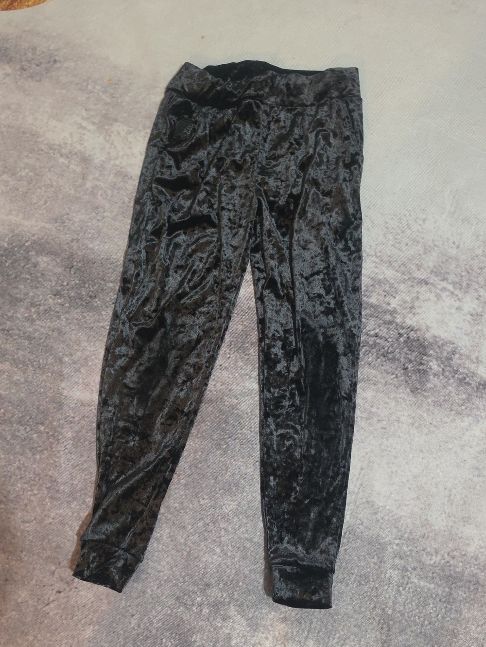 Girls' Black Crushed Velvet Leggings - Stretchy Comfort